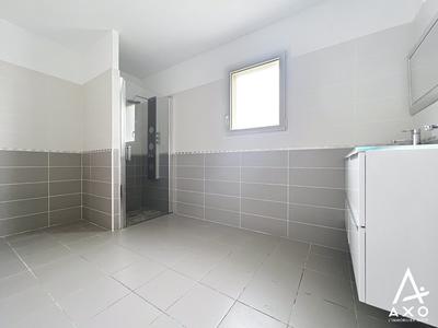 Maison - 129 m² - 6 pièces