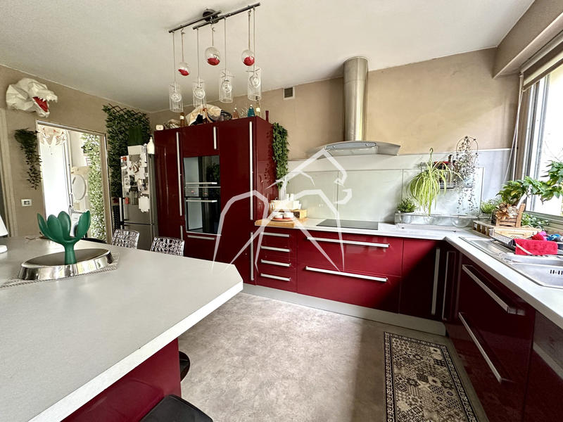 Appartement - 89 m² - 4 pièces