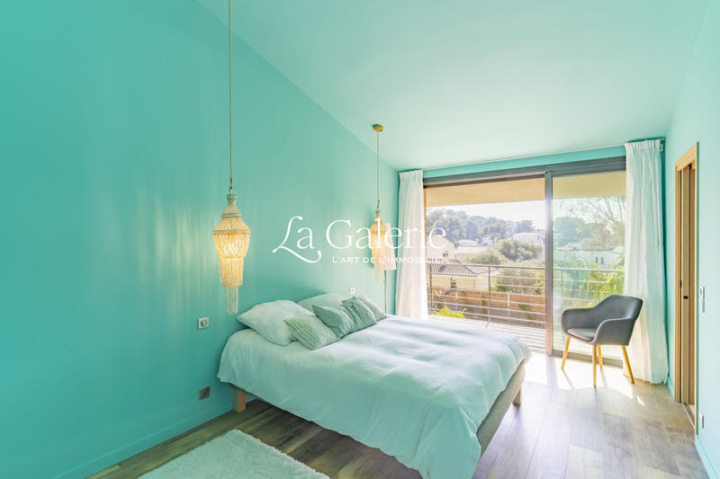 Villa - 282 m² - 7 pièces