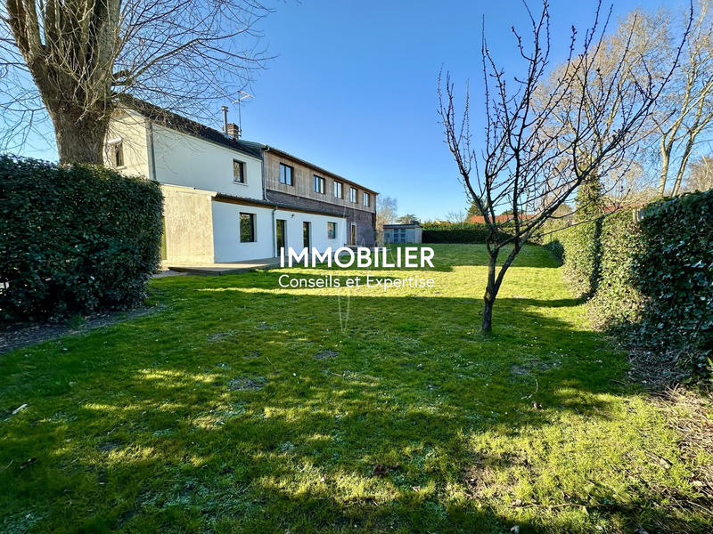 Maison - 332 m² - 11 pièces