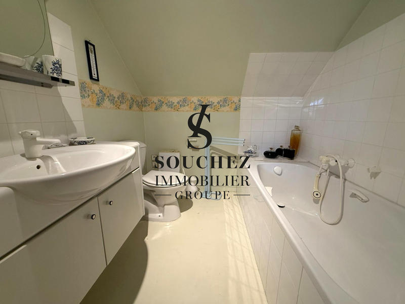 Maison - 165 m² - 6 pièces