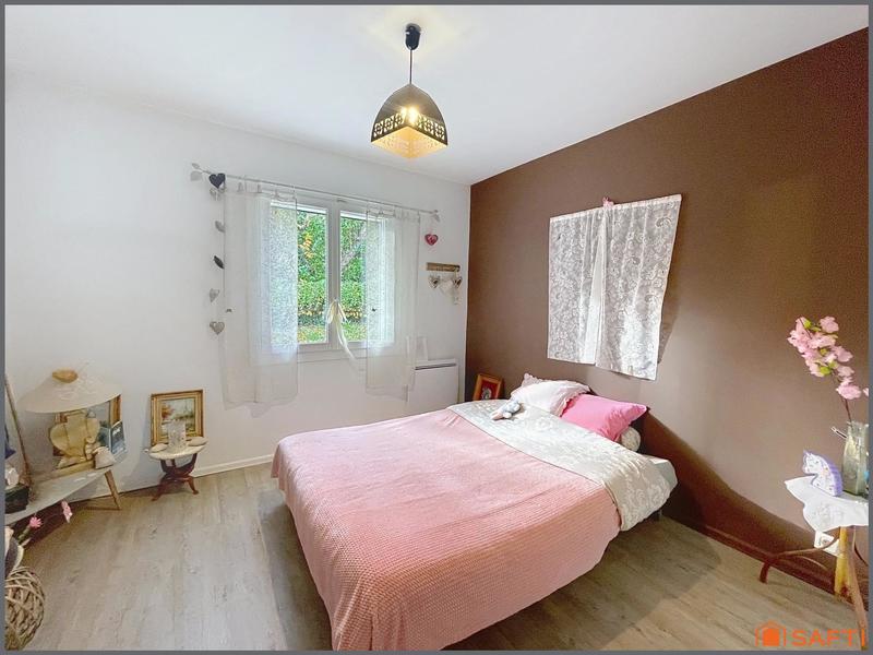 Maison - 159 m² - 9 pièces