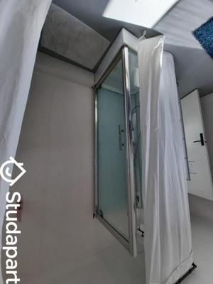 Chambre - 15 m² - 1 pièce