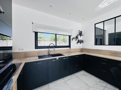 Maison - 136 m² - 5 pièces