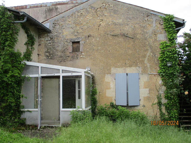 Maison - 262 m² - 9 pièces