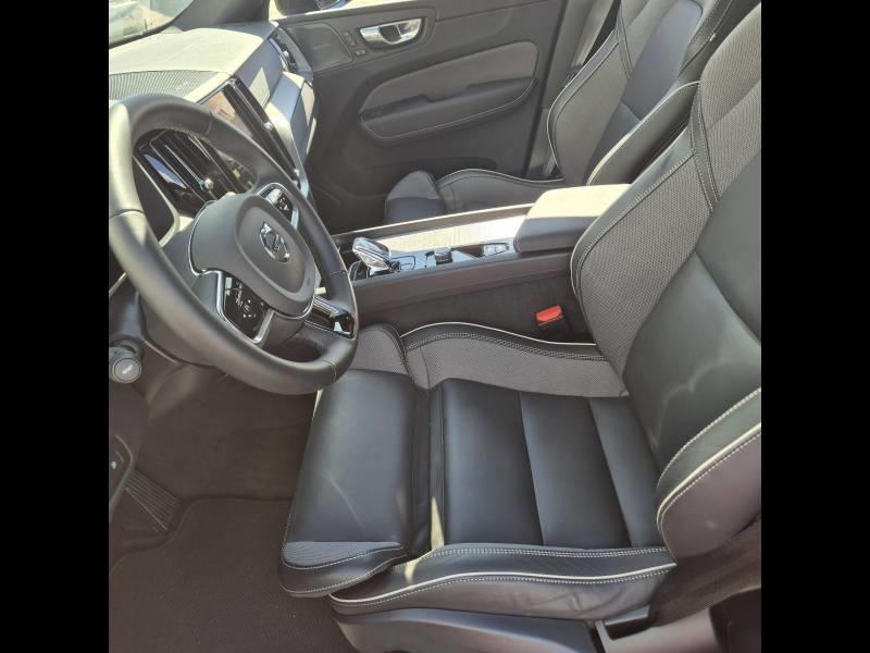 Volvo Xc60 T6 Recharge Awd 253 ch + 145 Geartronic 8 Ultimate Style Dark