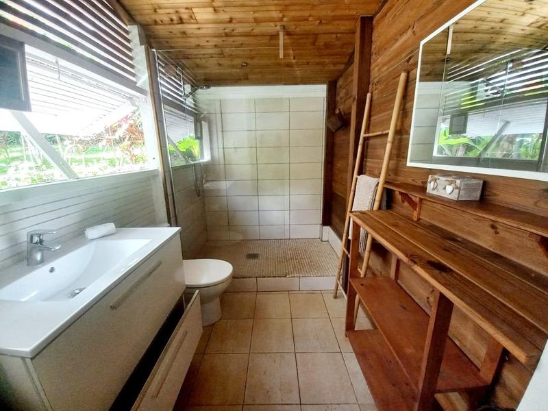 Villa - 257 m² - 9 pièces