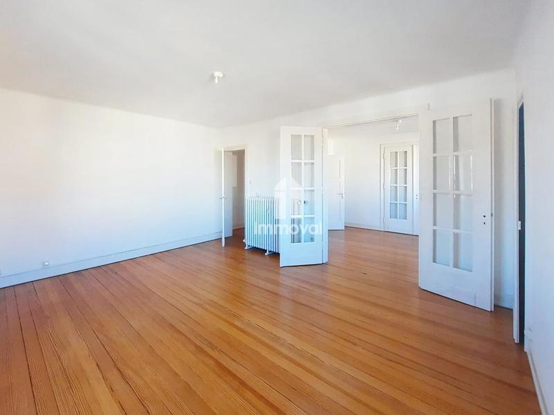 Appartement - 105 m² - 4 pièces