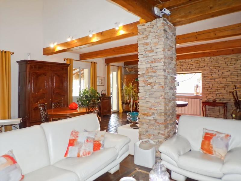 Villa - 180 m² - 3 pièces