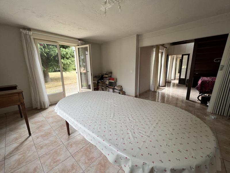 Maison - 160 m² - 7 pièces