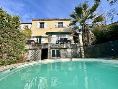 Maison - 101 m² - 4 pièces