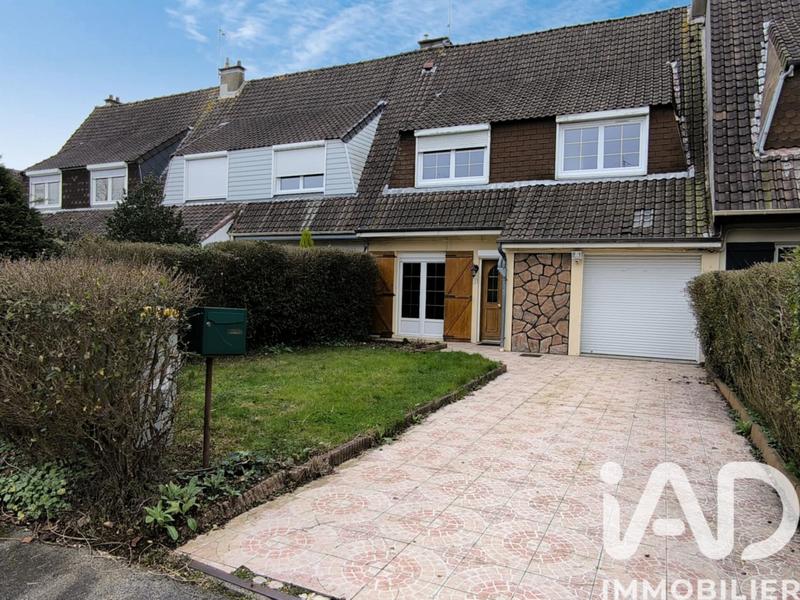 Maison - 96 m² - 5 pièces