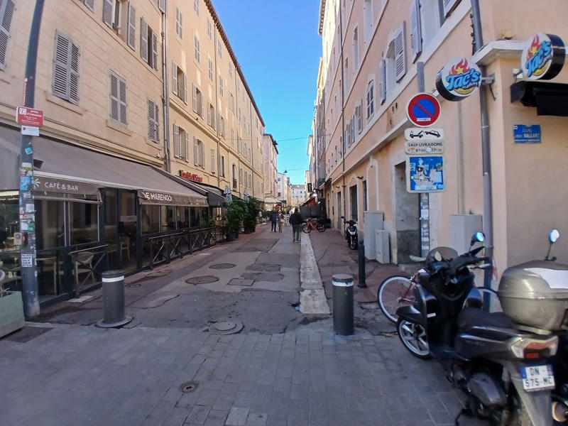 Local commercial - 53 m² - 1 pièce