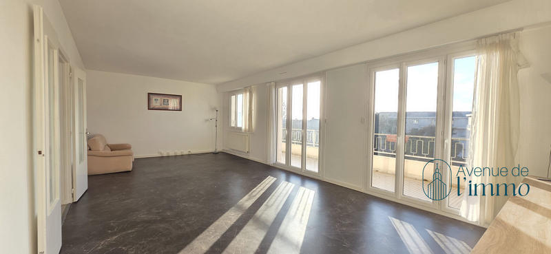 Appartement - 124 m² - 5 pièces