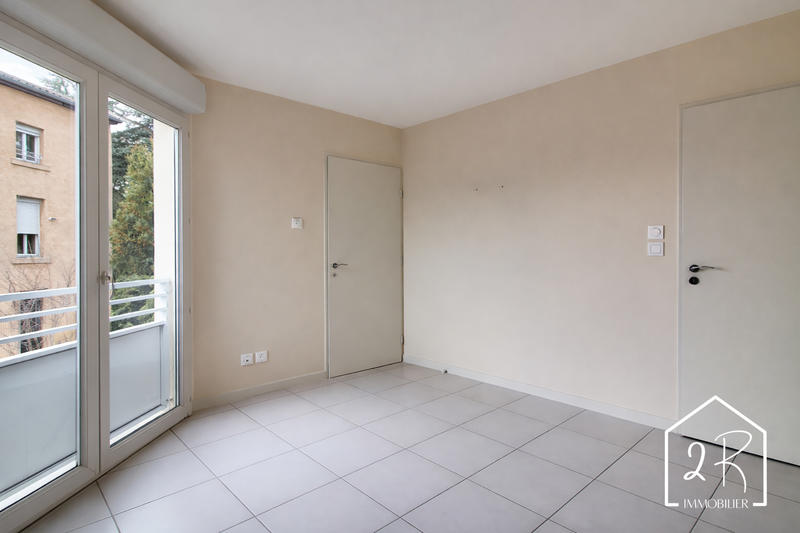 Appartement - 86 m² - 4 pièces