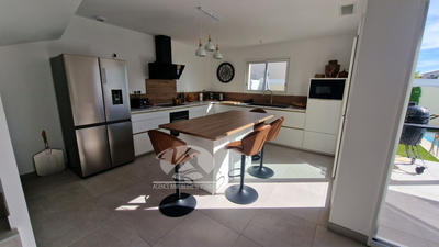 Villa - 111 m² - 1 pièce