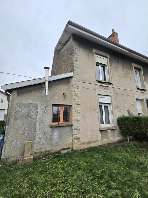Maison - 60 m² - 4 pièces
