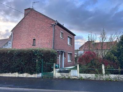 Maison - 96 m² - 5 pièces