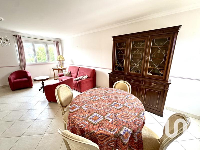 Appartement - 83 m² - 4 pièces