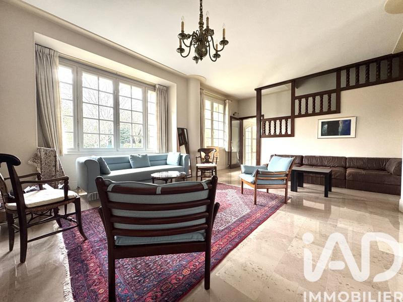 Maison - 190 m² - 6 pièces