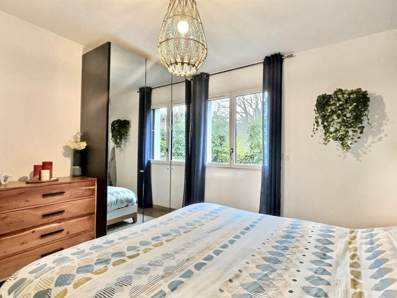 Appartement - 90 m² - 4 pièces