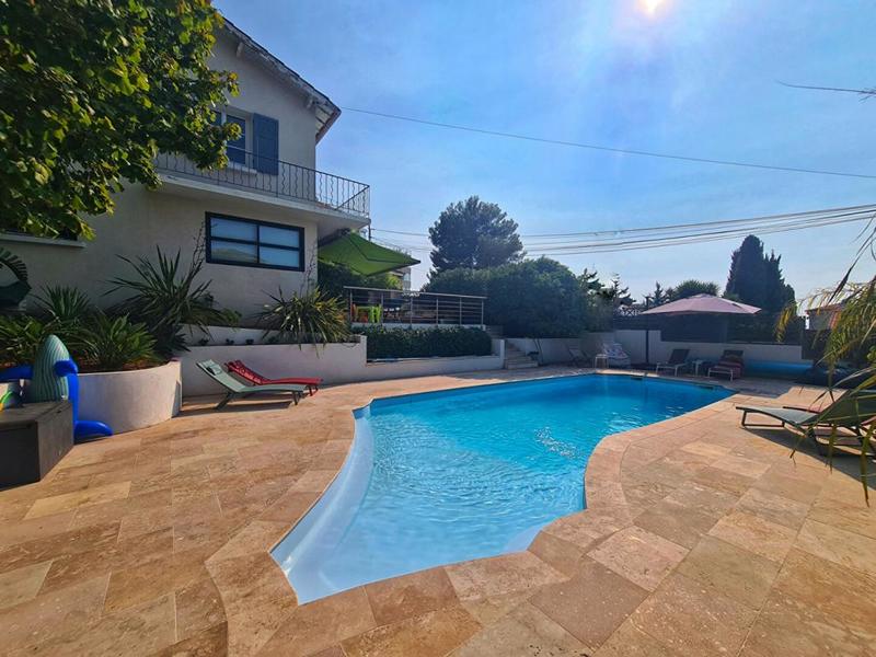 Villa - 123 m² - 5 pièces