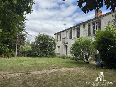 Maison - 153 m² - 5 pièces