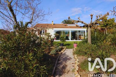 Maison - 104 m² - 4 pièces