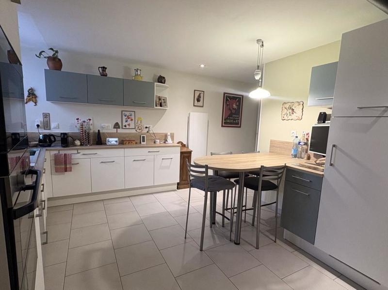 Maison - 160 m² - 6 pièces