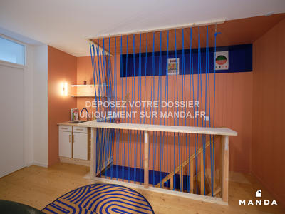 Chambre - 14 m² - 12 pièces