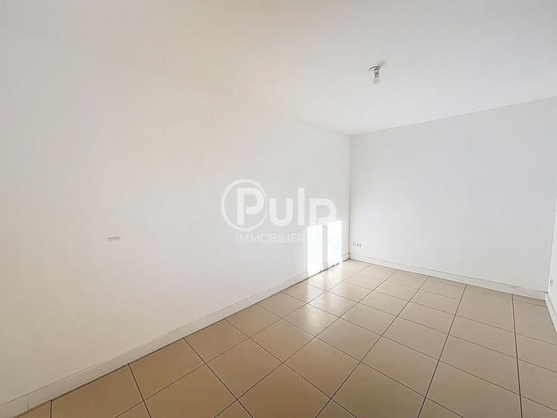 Maison - 87 m² - 5 pièces