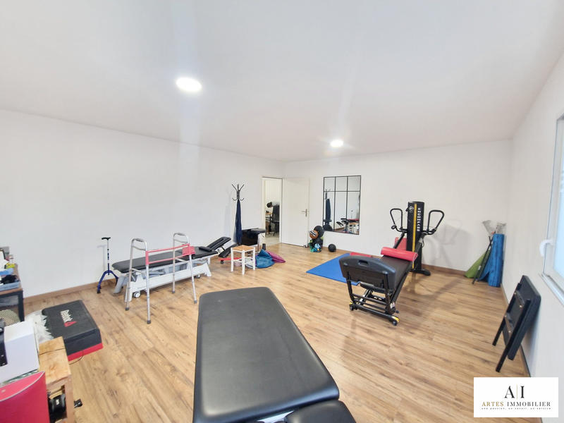 Local d'activités - 125 m² - 4 pièces