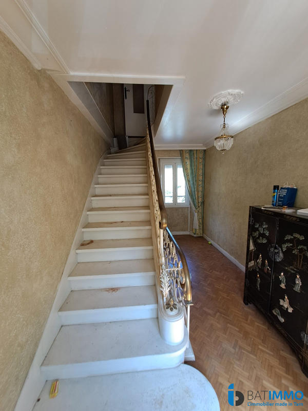 Maison - 200 m² - 10 pièces