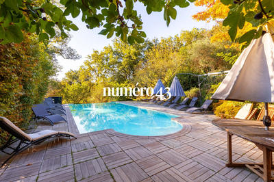 Maison ancienne - 218 m² - 7 pièces