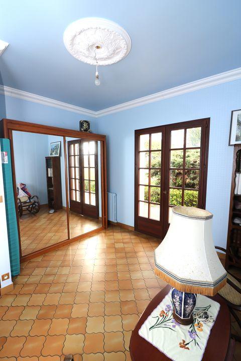 Pavillon - 190 m² - 7 pièces