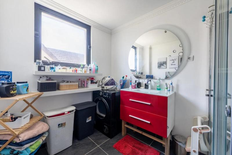 Maison - 113 m² - 6 pièces