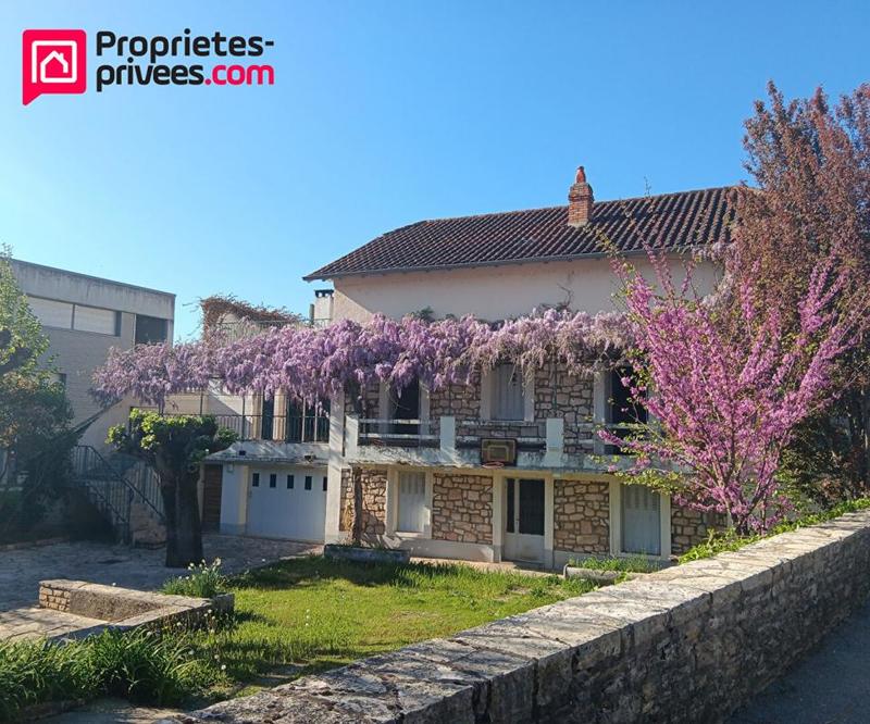 Maison - 150 m² - 8 pièces