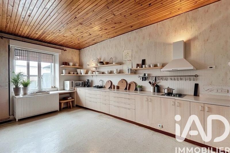 Maison - 188 m² - 8 pièces