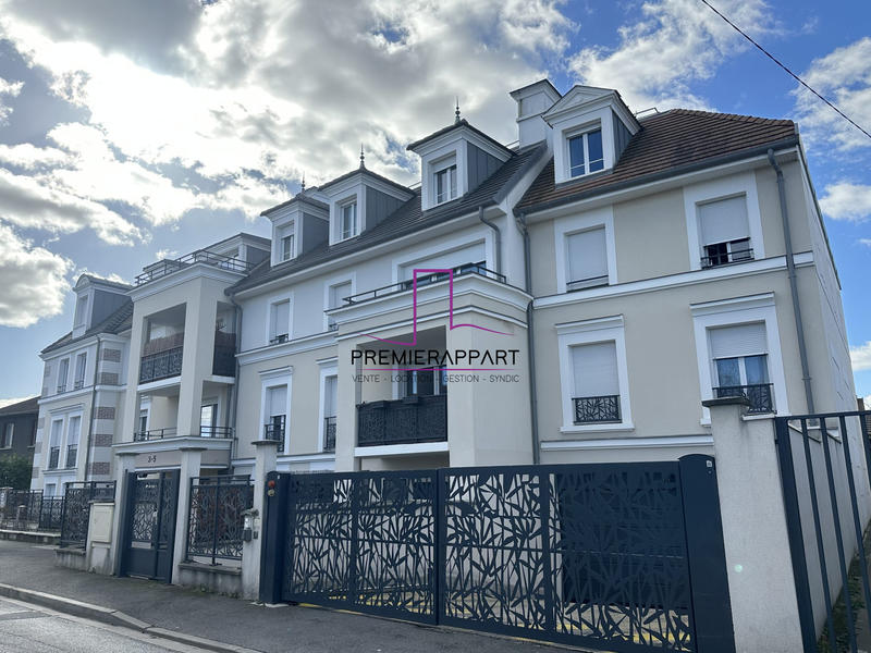 Parking / Garage - 12 m²