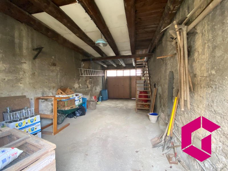 Maison - 80 m² - 5 pièces