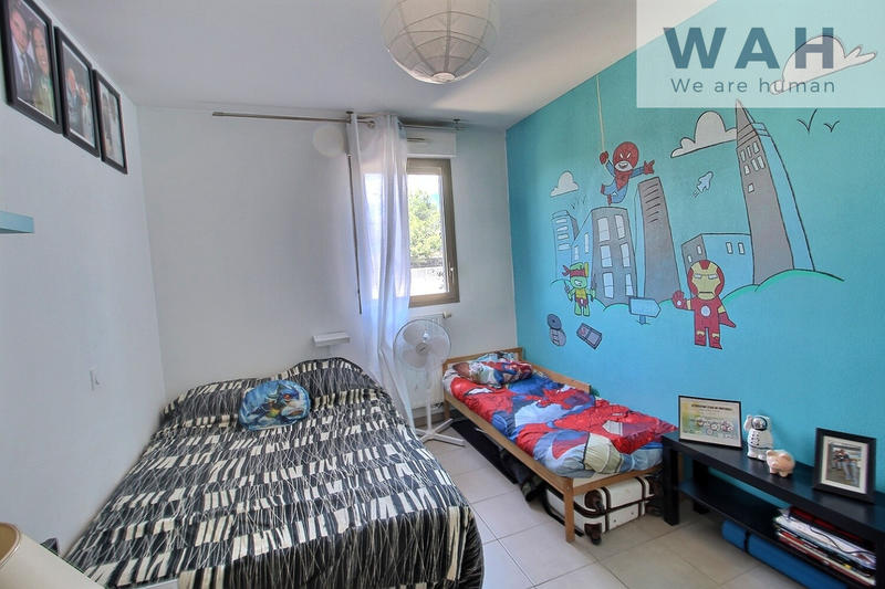 Appartement - 75 m² - 4 pièces