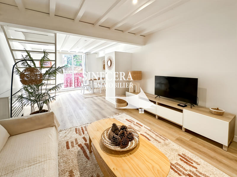 Appartement - 75 m² - 4 pièces