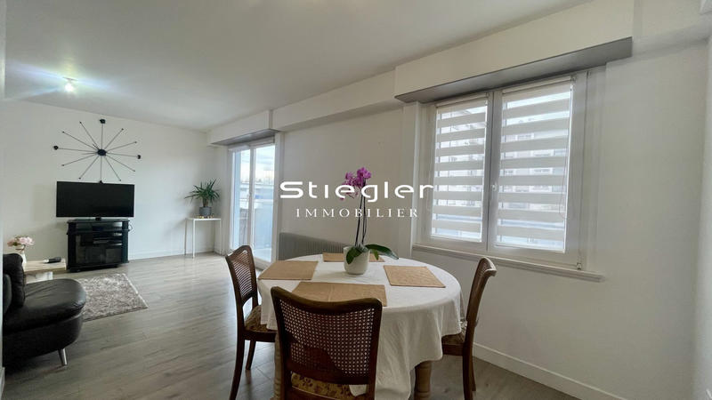 Appartement - 65 m² - 3 pièces