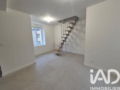 Maison - 101 m² - 6 pièces