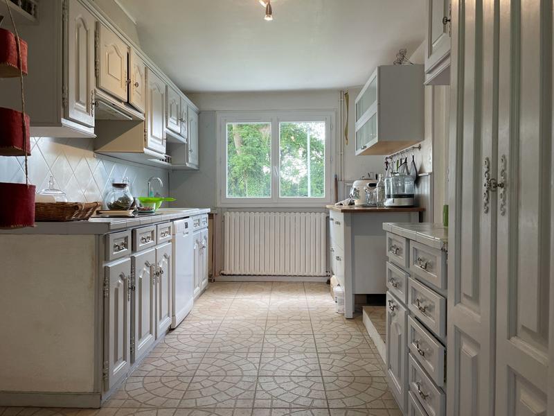 Maison - 188 m² - 9 pièces