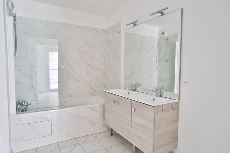 Appartement - 85 m² - 4 pièces