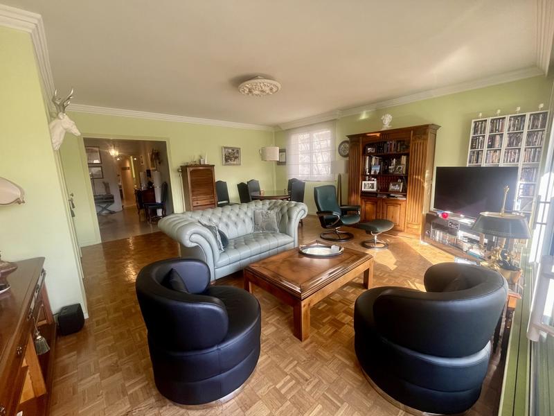 Appartement - 85 m² - 3 pièces