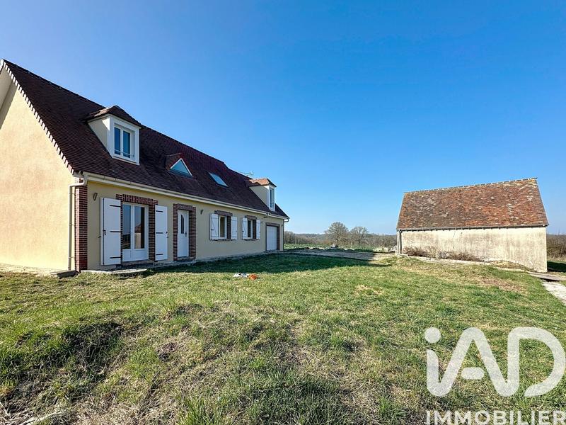 Maison - 140 m² - 5 pièces