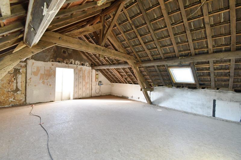 Maison ancienne - 190 m² - 4 pièces