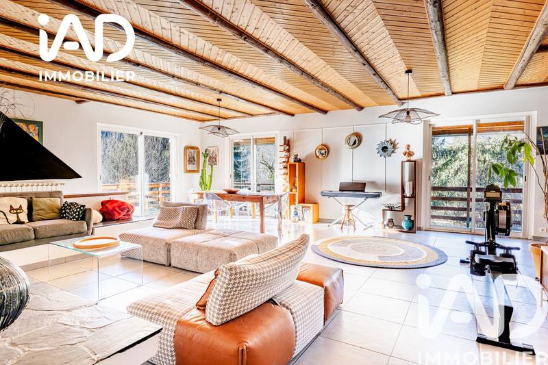 Maison - 170 m² - 5 pièces